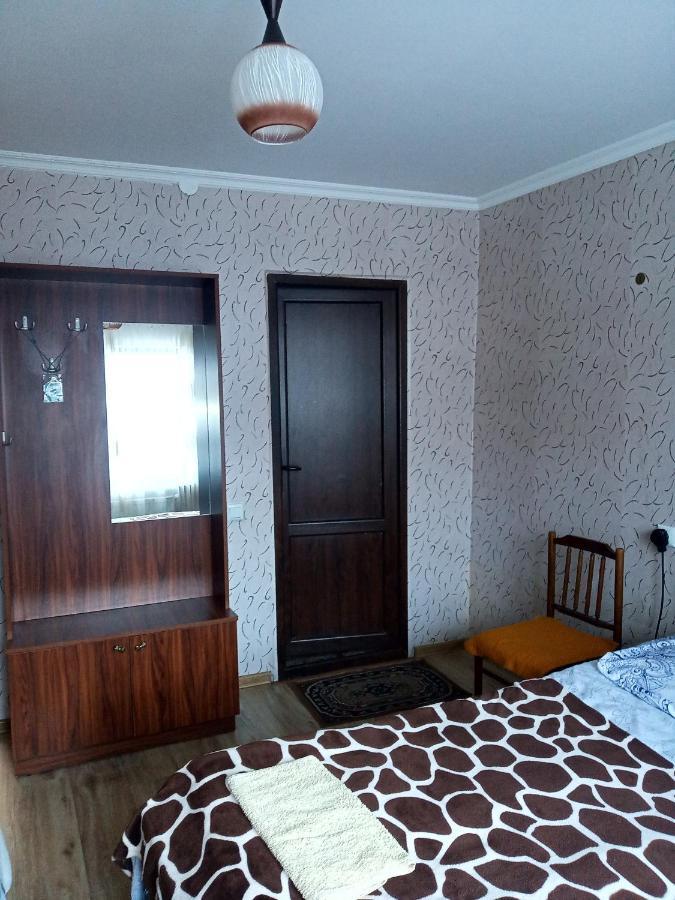 Guest House Sunset Kazbegi Esterno foto