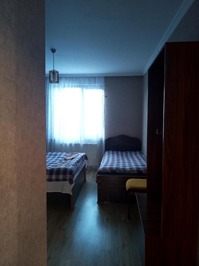 Guest House Sunset Kazbegi Esterno foto